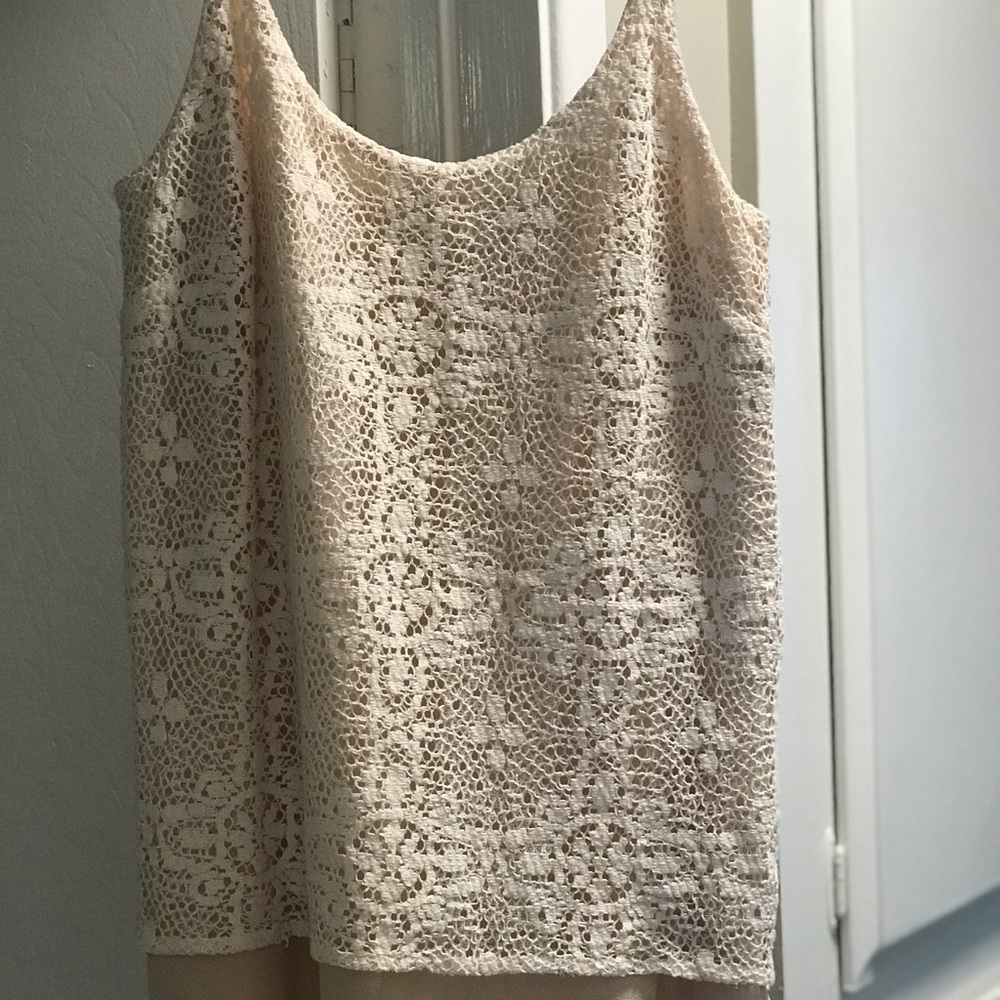 CAbi lace tank size S